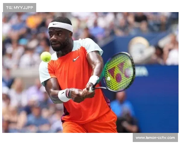 安东内利防守皮亚斯特里,新星对决成赛事亮点 安东内利防守皮亚斯特里,新星对决成赛事亮点